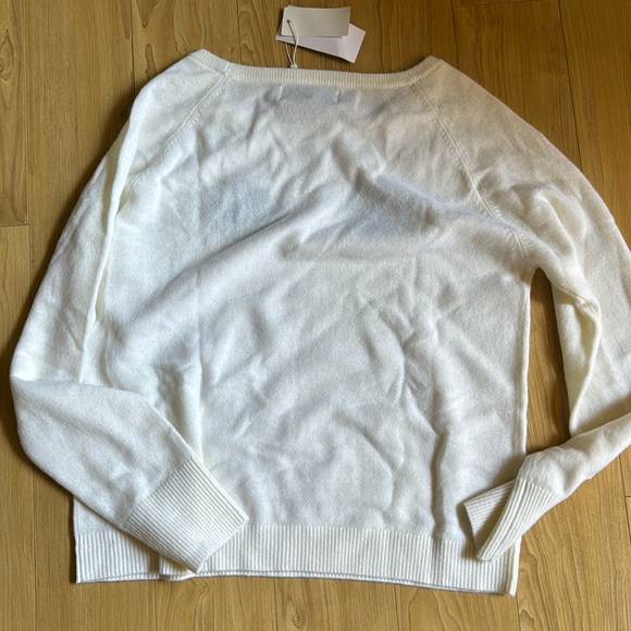 Catnip + Seaweed Eye Sweater - Picture 4 of 4